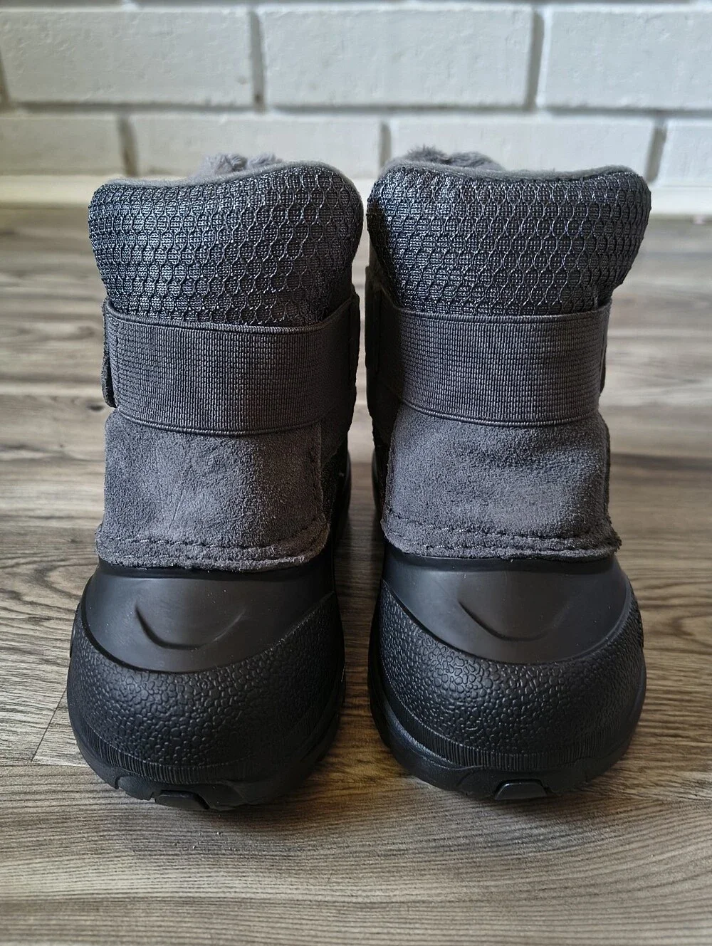The North Face Toddler Alpenglow II Snow Boots Black Grey